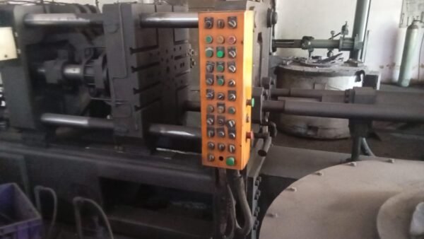 Hydraulic pressure die casting machines[2nd hand] - Image 3